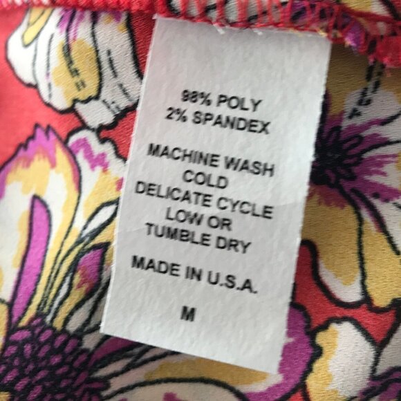 Jupee Red/Purple/Yellow Floral Covering. NWT - Picture 13 of 13